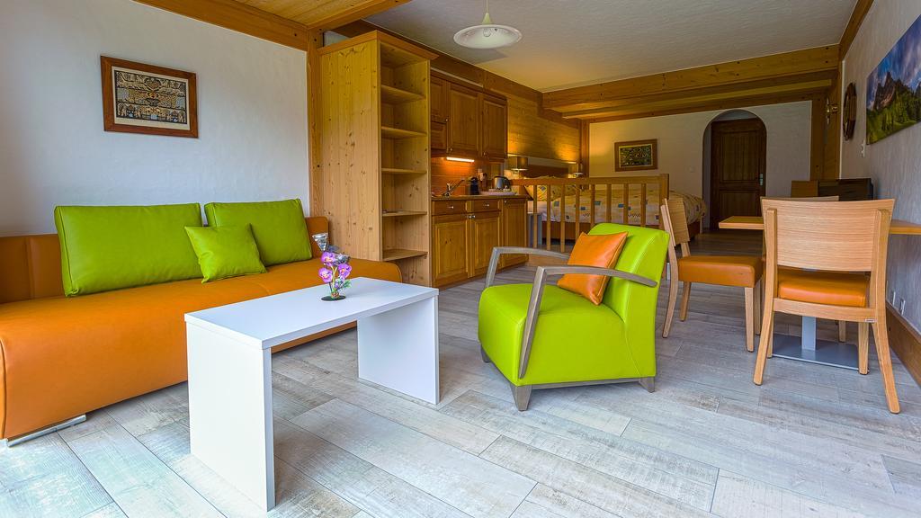 Studios Bellevue Charmey Room photo